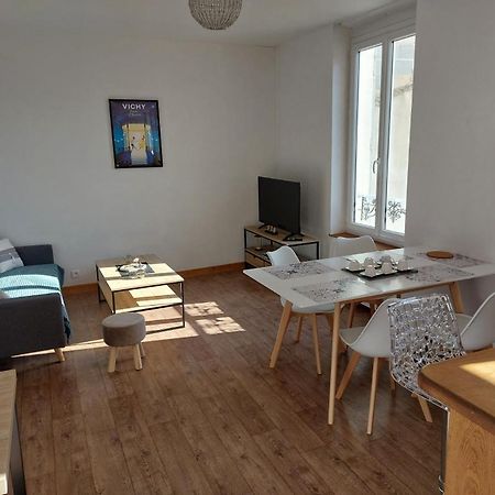 Appartement Proche Des Parcs 维琪 外观 照片