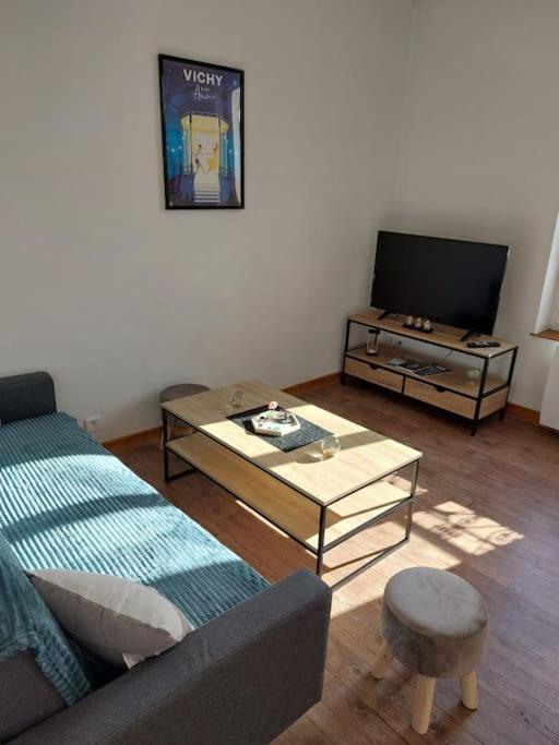 Appartement Proche Des Parcs 维琪 外观 照片